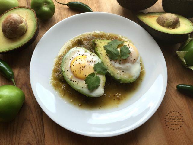 Avocado Egg Breakfast with Salsa Verde