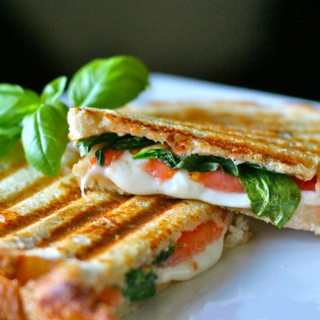 Caprese Panini with Tomato, Pesto & Mozzarella 