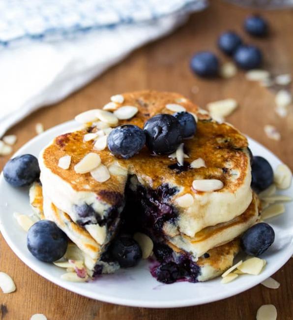 Extra Fluffy Blueberry Almond Pancakes