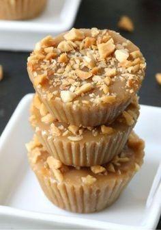 Raw Salted Caramel Peanut Butter Fudge Cups 